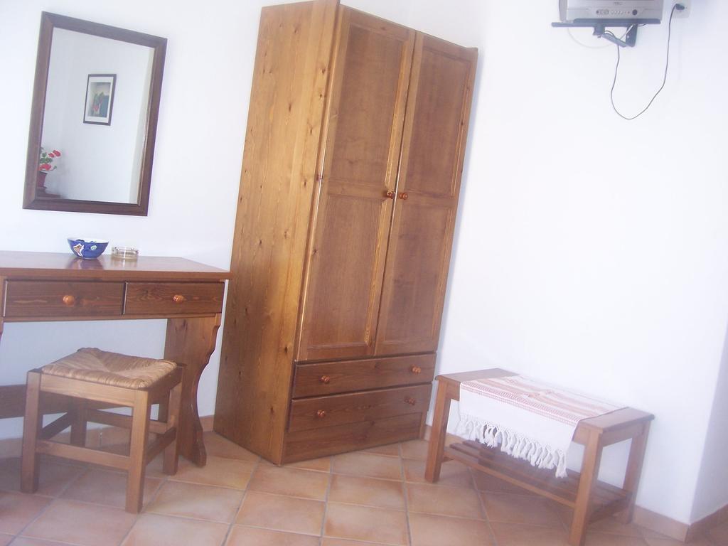 Votsalo Apartments Náusza Szoba fotó
